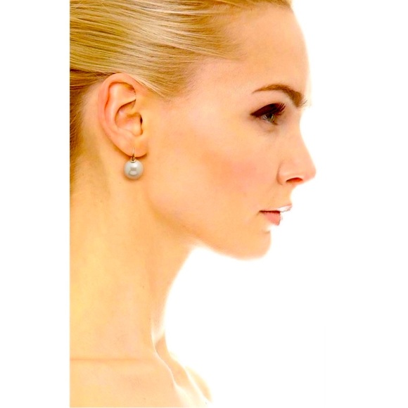 KATE SPADE • Silver Shine On Gray Pearl Drop Earrings - Picture 2 of 5